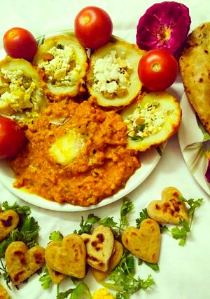 कश्मीरी दम आलू (kashmiri dum aloo recipe in hindi) रेसिपी मुख्य फोटो