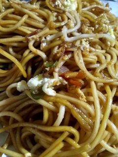 এগ‌ নুডলস রেসিপির প্রধান ছবি