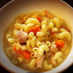 A picture of Chicken Macaroni Sopas.
