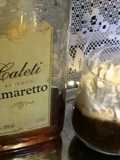 Fekete tea  amaretto likőrrel