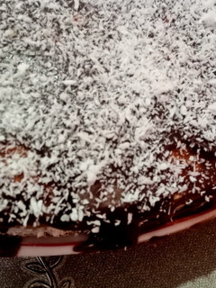 صورة لوصفة كيكة اكسبراس بالشوكولاتة والنواد كوكو 🤎🥥🥧