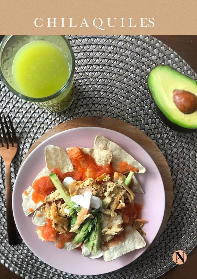 Una foto de Chilaquiles saludables