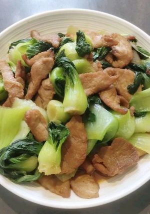 A picture of Stir Fry Bok Choy.