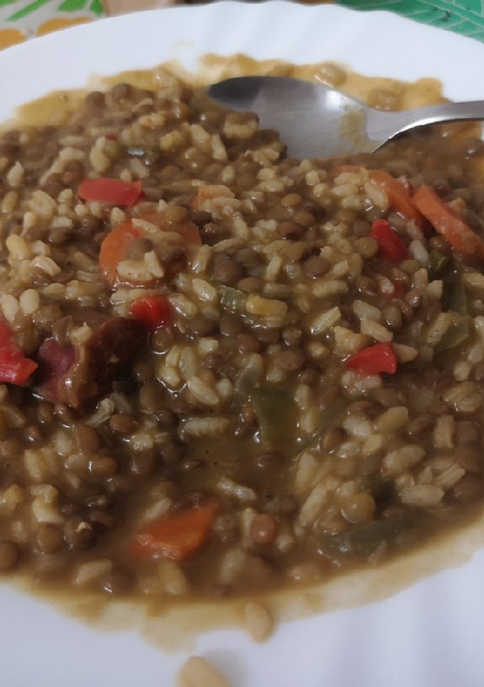 Una foto de Lentejas con arroz