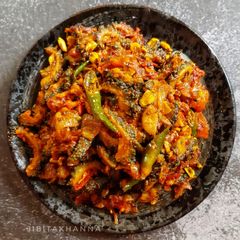 A picture of Achaari Karela.
