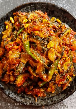 A picture of Achaari Karela.