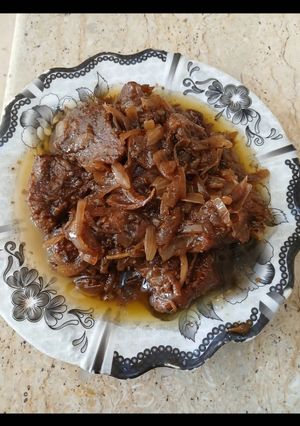 صورة لوصفة صينية لحمة بصوص البصل