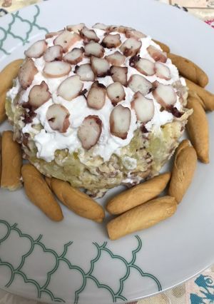 Una foto de Potón con patata y alioli