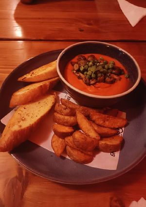 A picture of Paav Bhaji Fondue.