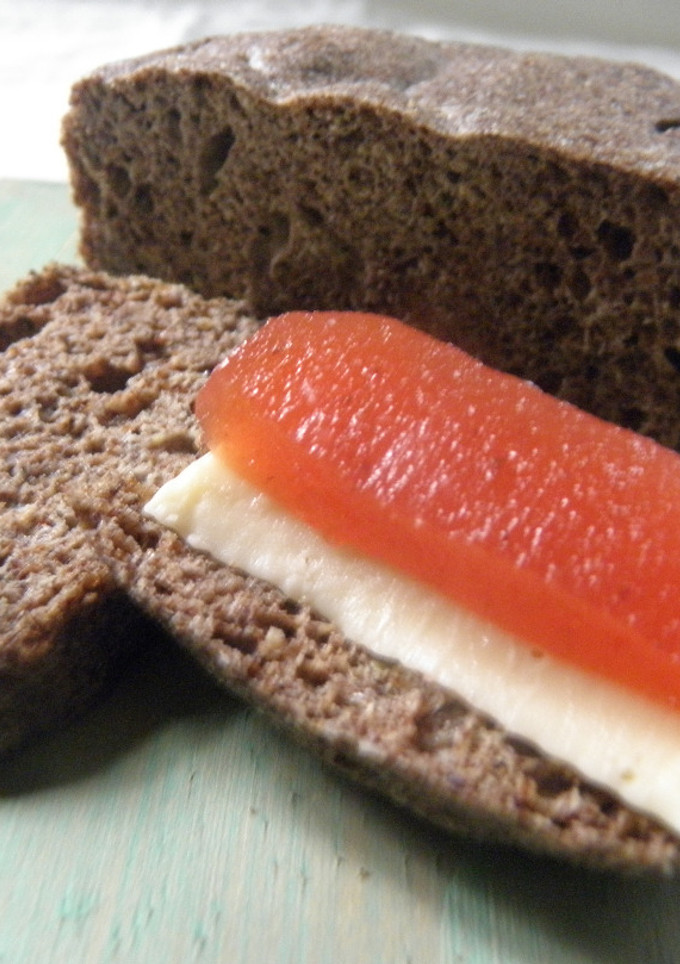 Una foto de Pan de lino sin harina, ni materia grasa, ideal para dietas y apto celíacos