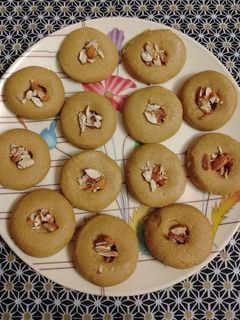 *பொட்டுக்கடலை பேடா* (தீபாவளி ஸ்பெஷல்) செய்முறை முக்கிய புகைப்படம்