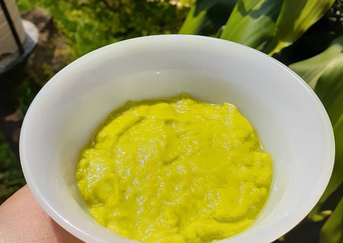 Resep Snack Mpasi 6m - puree alpukat Resep Snack Mpasi 6m - puree alpukat