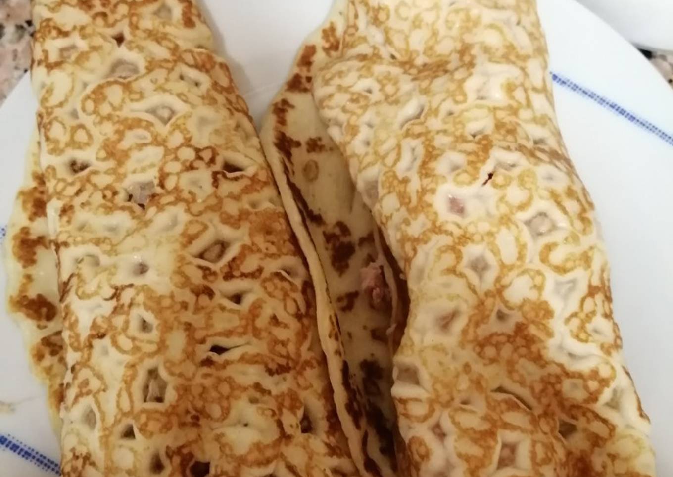 Crepes de atún, tomate y huevo