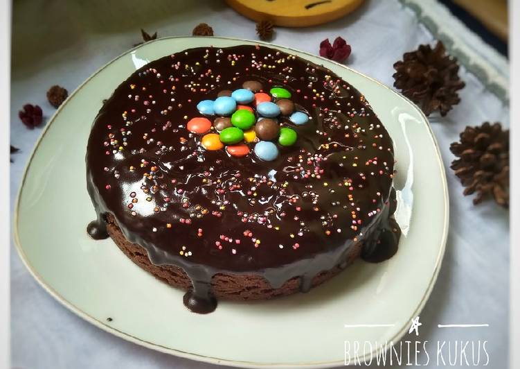 Langkah Mudah untuk Menyiapkan Brownies Kukus Chocolatos, Bikin Ngiler
