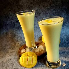 A picture of Mango Shake.