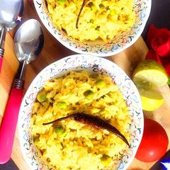 A picture of Dal Khichda.