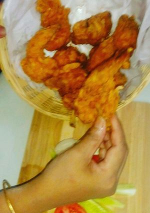 A picture of Buttermilk fried Chicken.