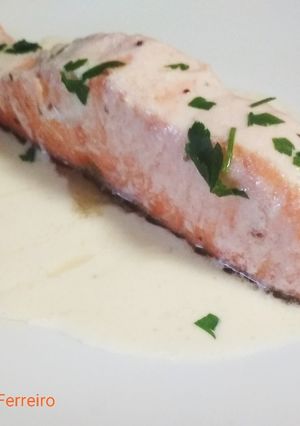 Foto principal de Salmón a la crema de limón