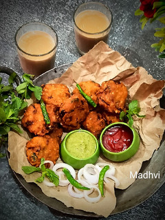 मसूर दाल वड़ा (Masoor Dal vada recipe in hindi) रेसिपी मुख्य फोटो