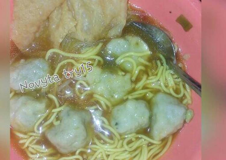 Proses meracik Bakso ikan bandeng Novyta try15 Lezat