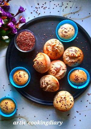 बनाना मफिन्स (banana muffins recipe in hindi) रेसिपी मुख्य फोटो