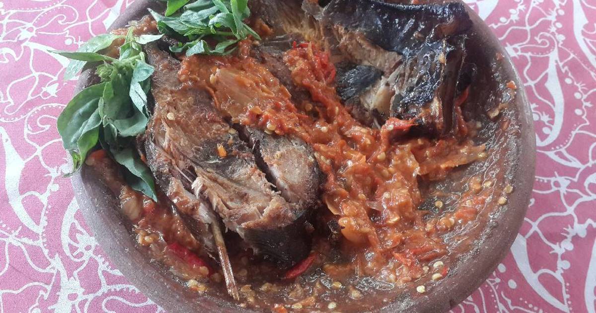 19 resep sambal penyet ikan asap enak dan sederhana ala rumahan Cookpad