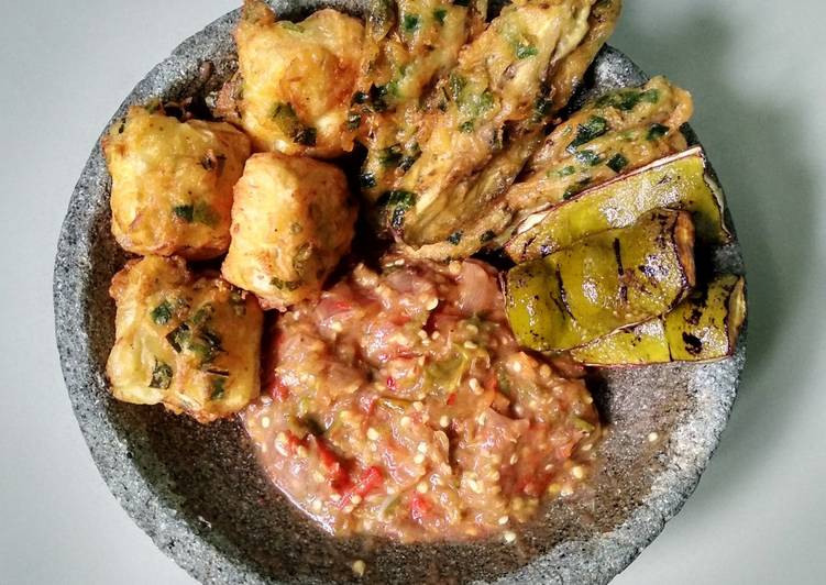 Resep Sambel terasi ulek yang Lezat