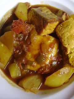 Una foto de Patatas con salmón