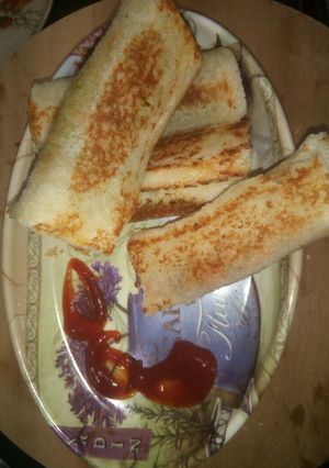 A picture of Paneer cheese bread roll.