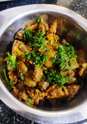 A picture of Mushroom masala.