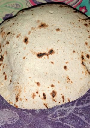 मुलायम रोटी(Mulayam roti recipe in hindi) रेसिपी मुख्य फोटो