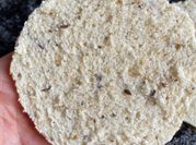 Una foto de pan de avena sin huevo