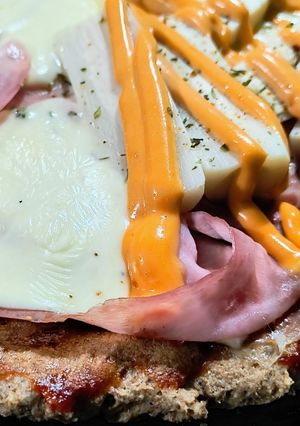 Una foto de Pizza integral sin levadura