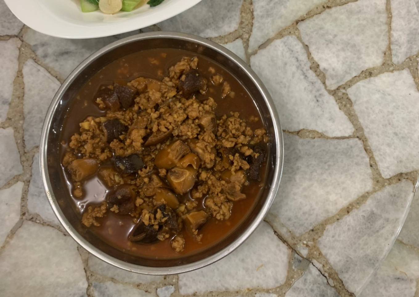 Steamed telur dengan daging cincang kecap