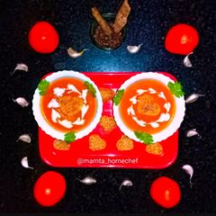 A picture of Tomato Soup.