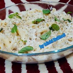 A picture of Chicken White Pasta.
