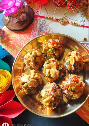 A picture of Dry Fruits Nuts Laddu.
