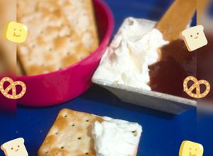 Una foto de Queso untable, con leche en polvo. Súper económico, fácil y rico