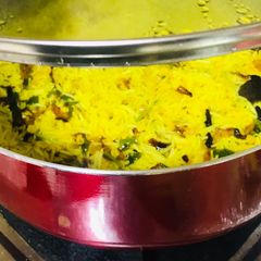 A picture of Khichdi hotel style.