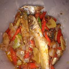 Ikan cuek asin রেসিপির প্রধান ছবি