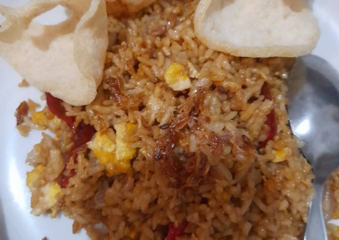 Resep Nasgor ala resto simple oleh Dapurku - Cookpad