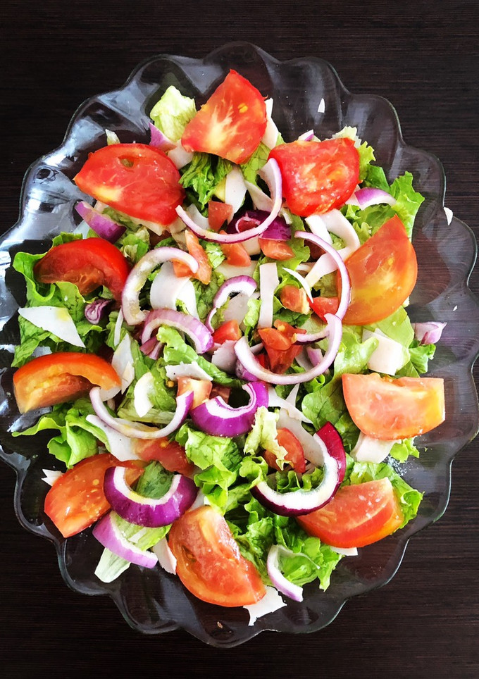 Una foto de Ensalada fácil con pechuga de pavo