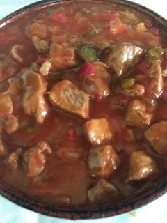 Una foto de Magra con tomate