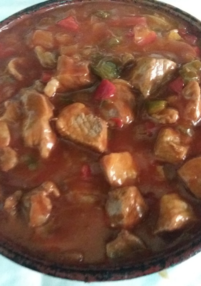 Una foto de Magra con tomate