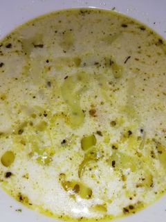 Una foto de Sopa de puerro y papa
