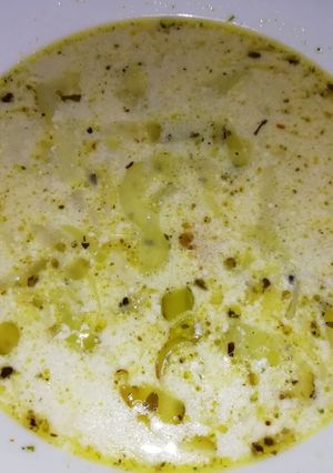 Una foto de Sopa de puerro y papa