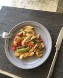 Fajitas de pollo con pimiento rápido y fácil