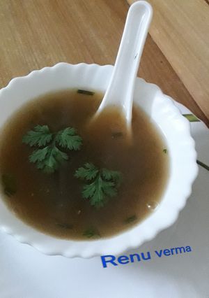 A picture of Lemon and coriander soup.