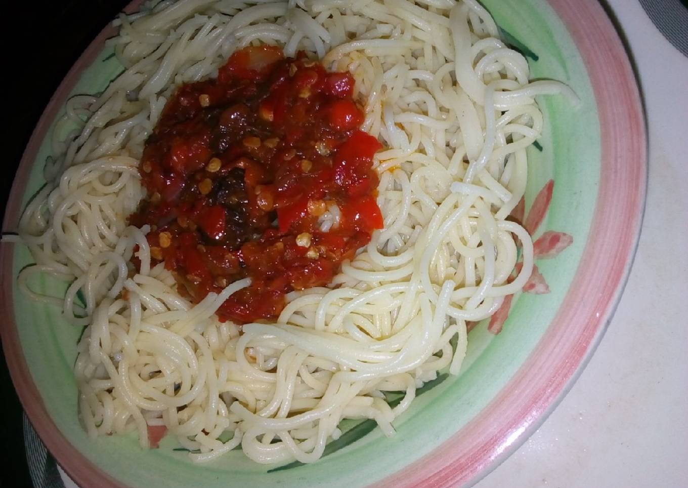 Sphag with sauce