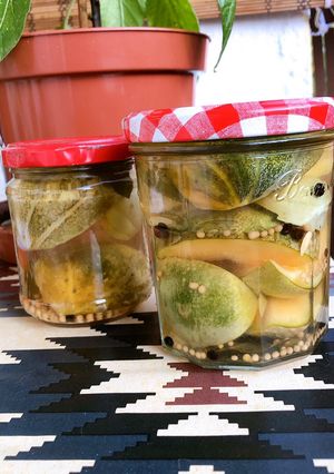 Savanyú sárgadinnye recept fotója
